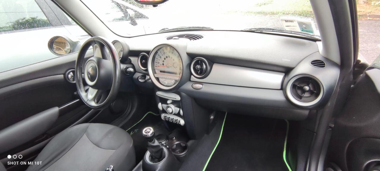 Mini 1.4 16V Ray