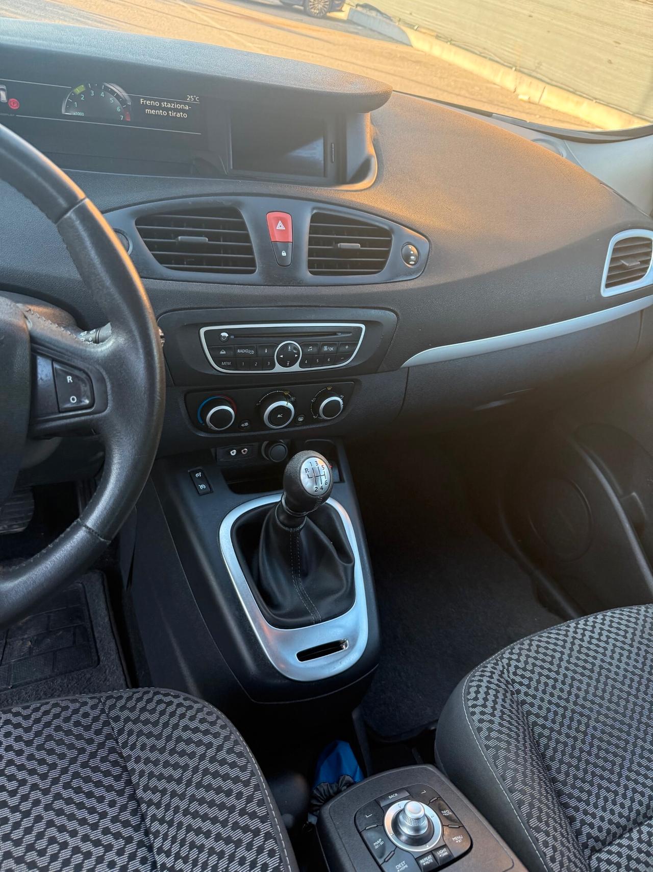 Renault Scenic X-Mod 1.6 Gpl - NEOPATENTATI - 12 MESI DI GARANZIA