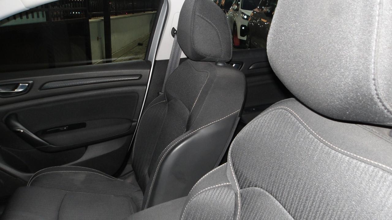 RENAULT MEGANE 1.5 TDI-NAVI-PREZZO PROMO!