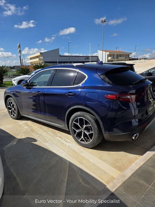 Alfa Romeo Stelvio 2.2 Turbo Diesel 210CV AT8 Q4 Executive