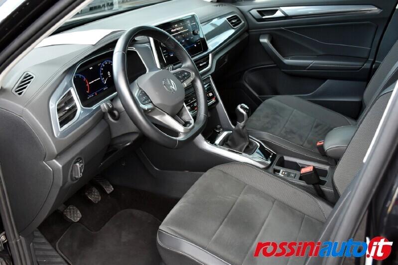 VOLKSWAGEN T-ROC 1.0 TSI 110 CV STYLE + TECH PACK - REARVIEW KEYLES