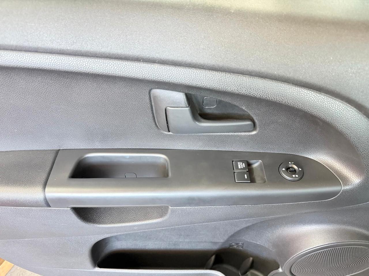 Kia Venga 1.4 CVVT Cool Navi-telecamera-Bluetooth