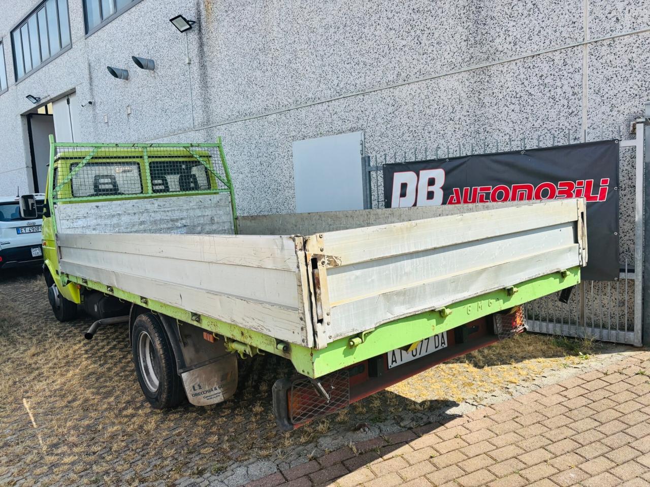 Iveco Daily 35.8 2.5 D PL-DC Cab. p3.ti Basic