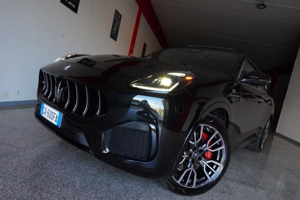 MASERATI GRECALE 2.0 250CV AUTOMATIC MHEV AWD GT ( FARI LED - COCKPIT - TETTO PANORAMICO APR. - PELLE - ADAPTIVE CRUISE - NAVI - MIRROR - PDC - TELECAMERA POST. - CERCHI 20 )