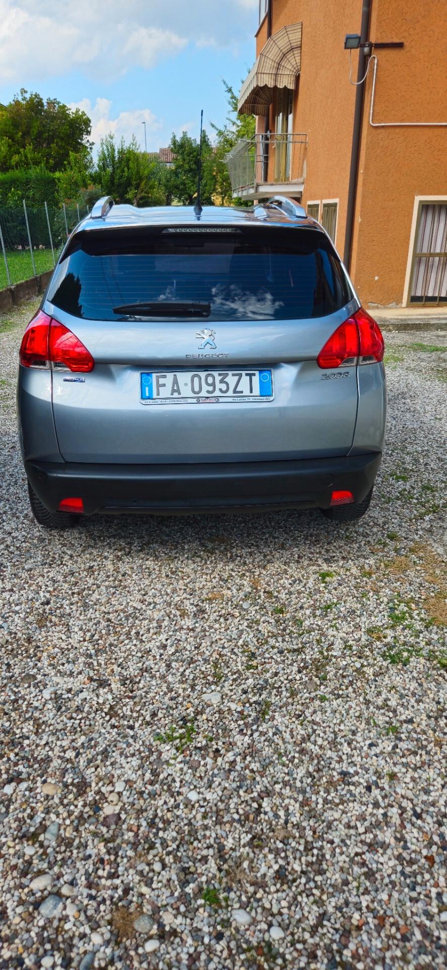 Peugeot 2008 1.6e_hdi 75cv EURO6