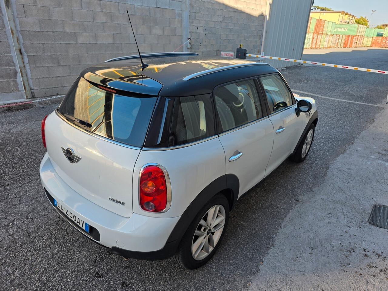 Mini Cooper Countryman 1.6 AUTOM