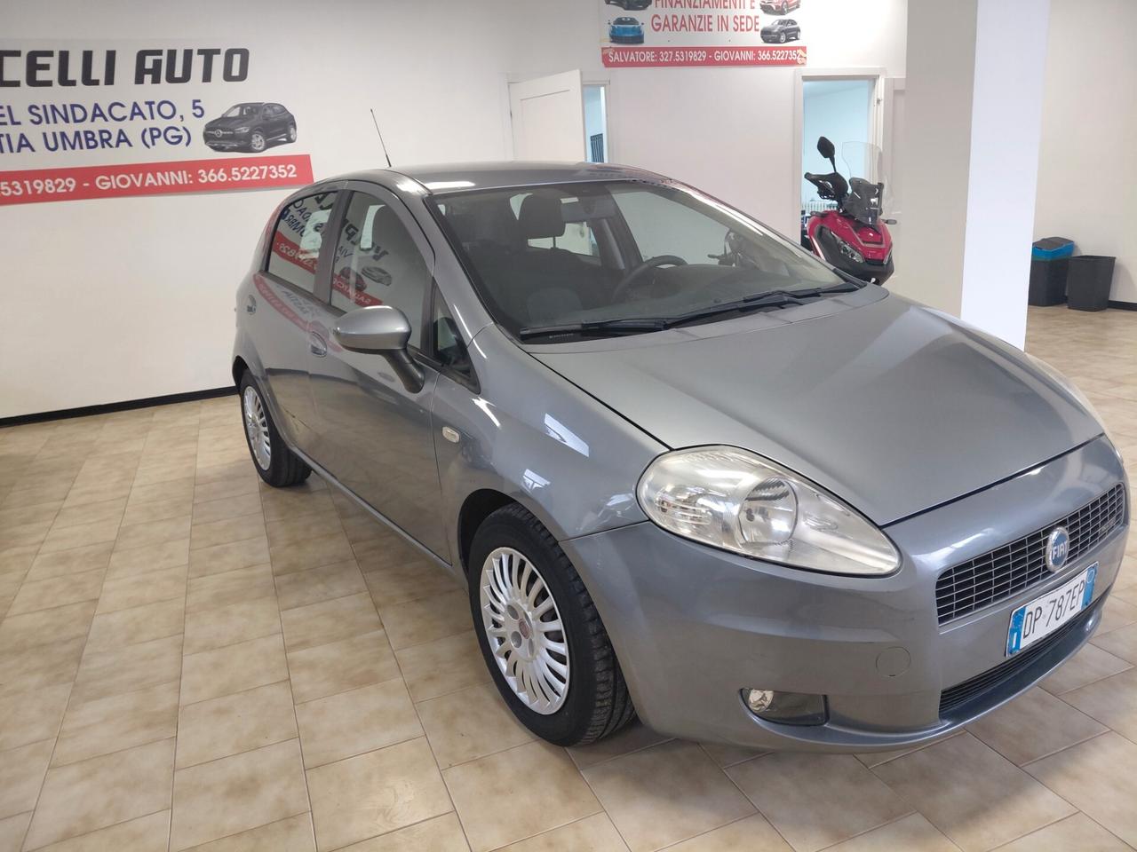 FIAT GRANDE PUNTO ANNO 2008 DS 1.3 ADATTA NEOPATENTATI KM 230 MILA