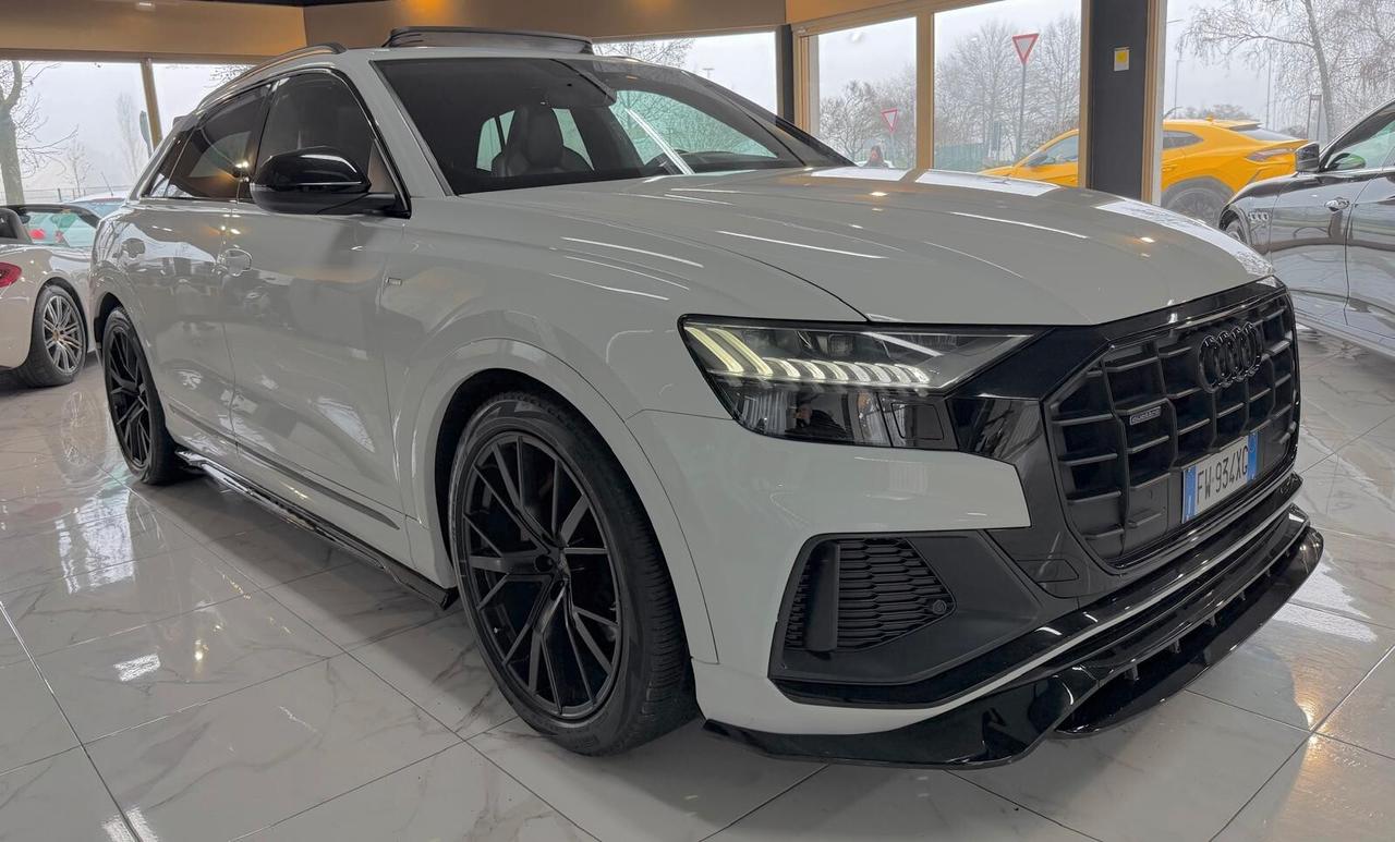 Audi Q8 S-Linex3 Tetto Bang RS 22 Virtual