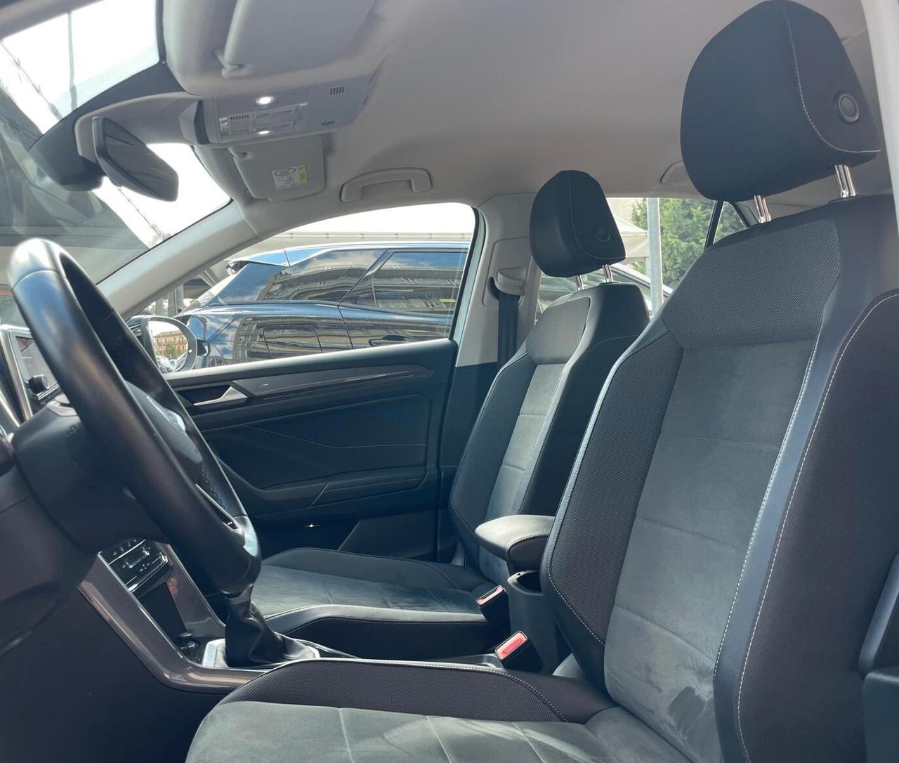 Volkswagen T-Roc STYLE 2.0TDI 116CV 2023