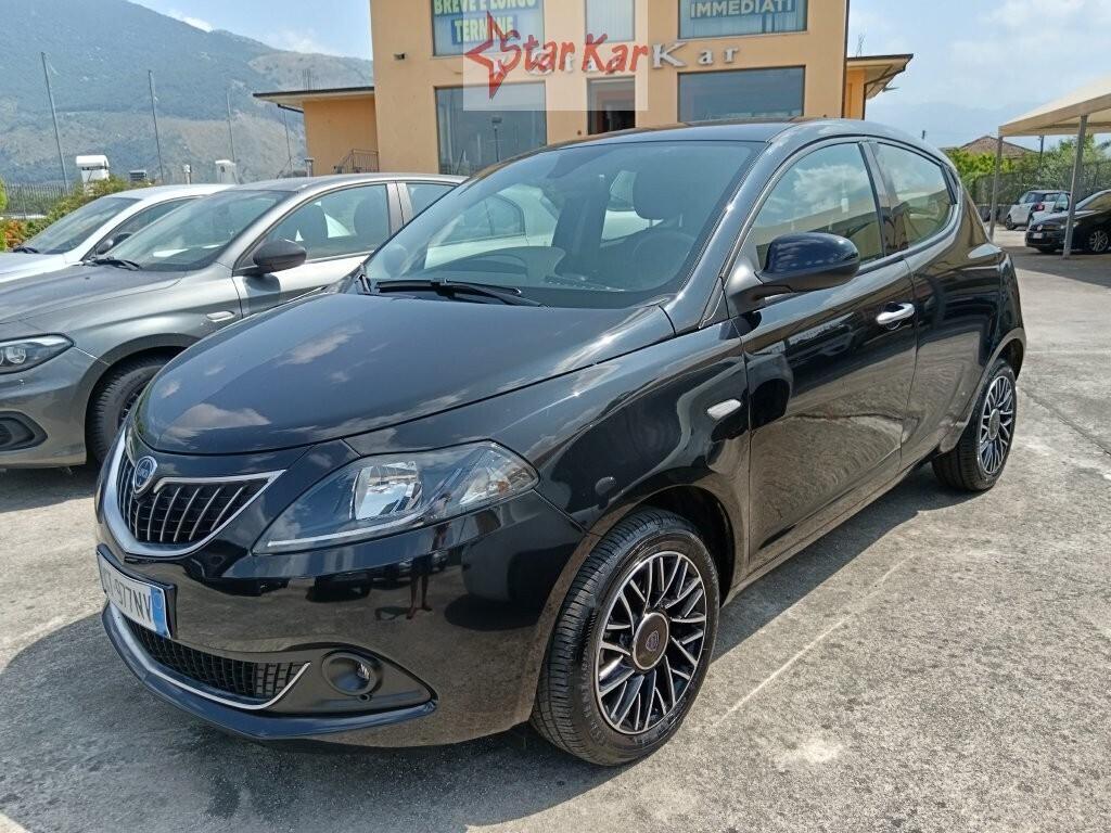 Lancia Ypsilon 1.0 FireFly 5 porte S&S Hybrid Plat