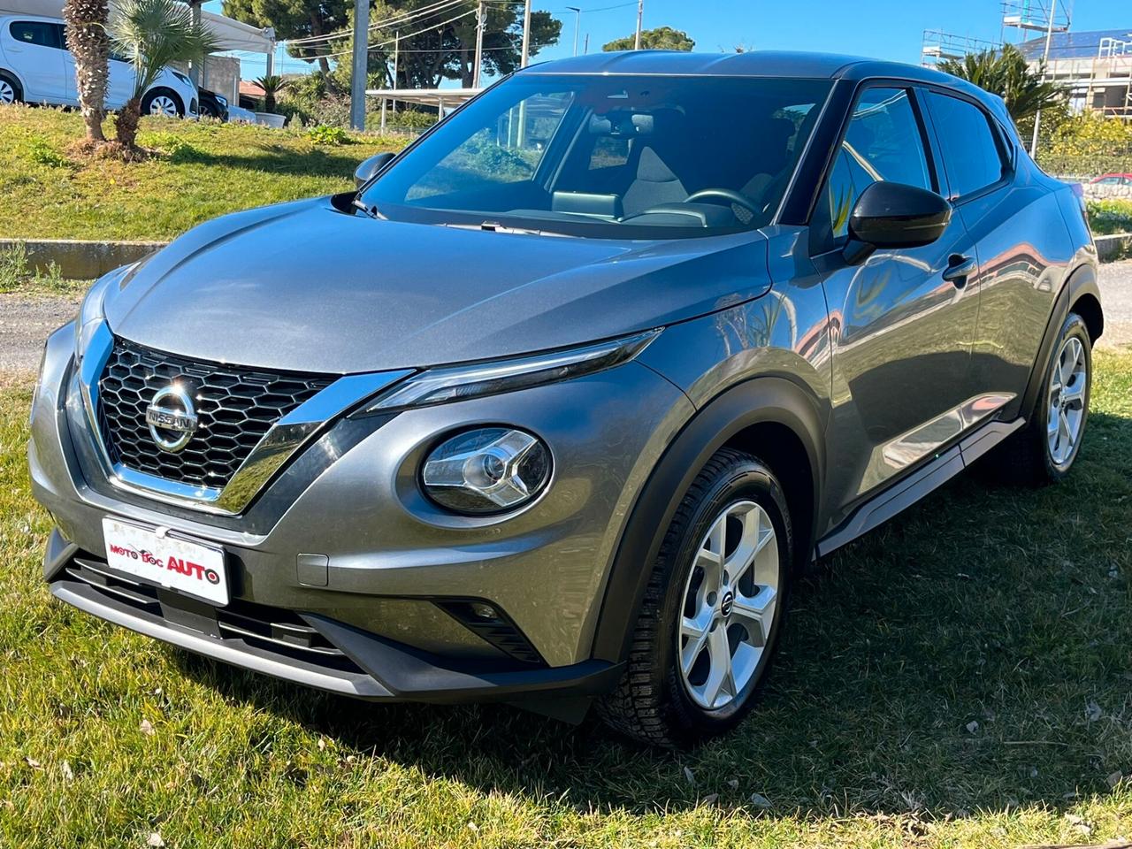 Nissan Juke 1.0 DIG-T 114 CV N-Connecta