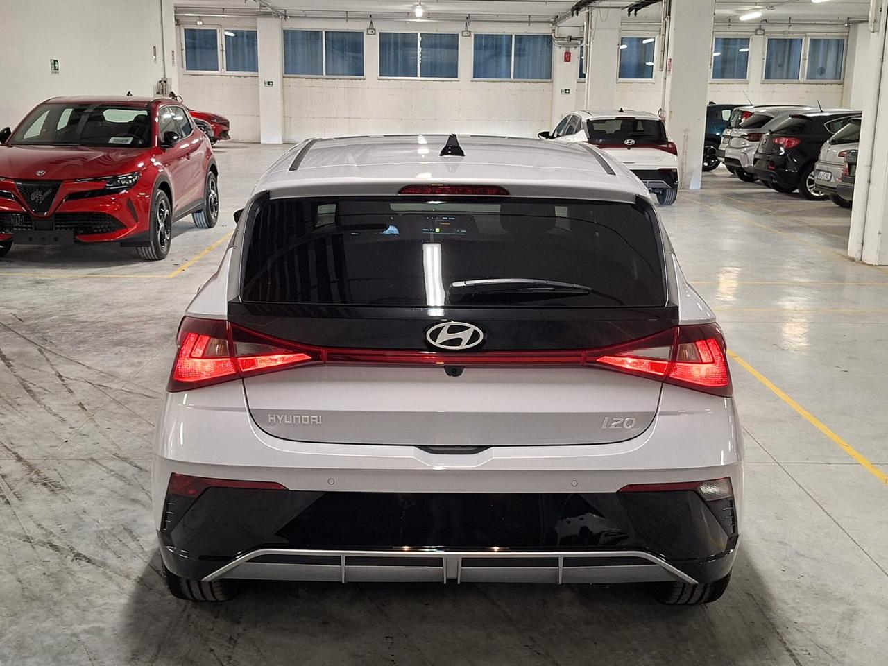 Hyundai i20 1000 T-GDi Connectline DCT Automatica Km. 0