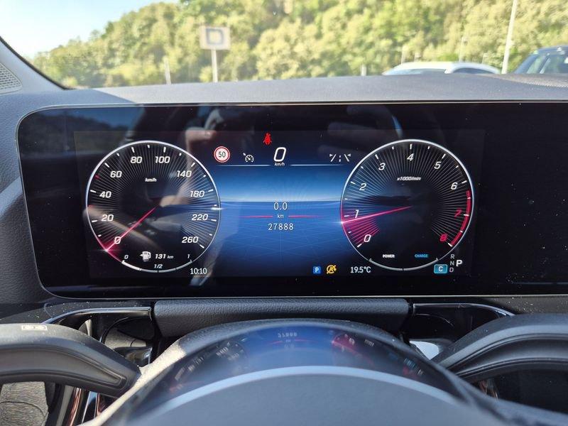 Mercedes-Benz GLA 180 Progressive Advanced Plus auto