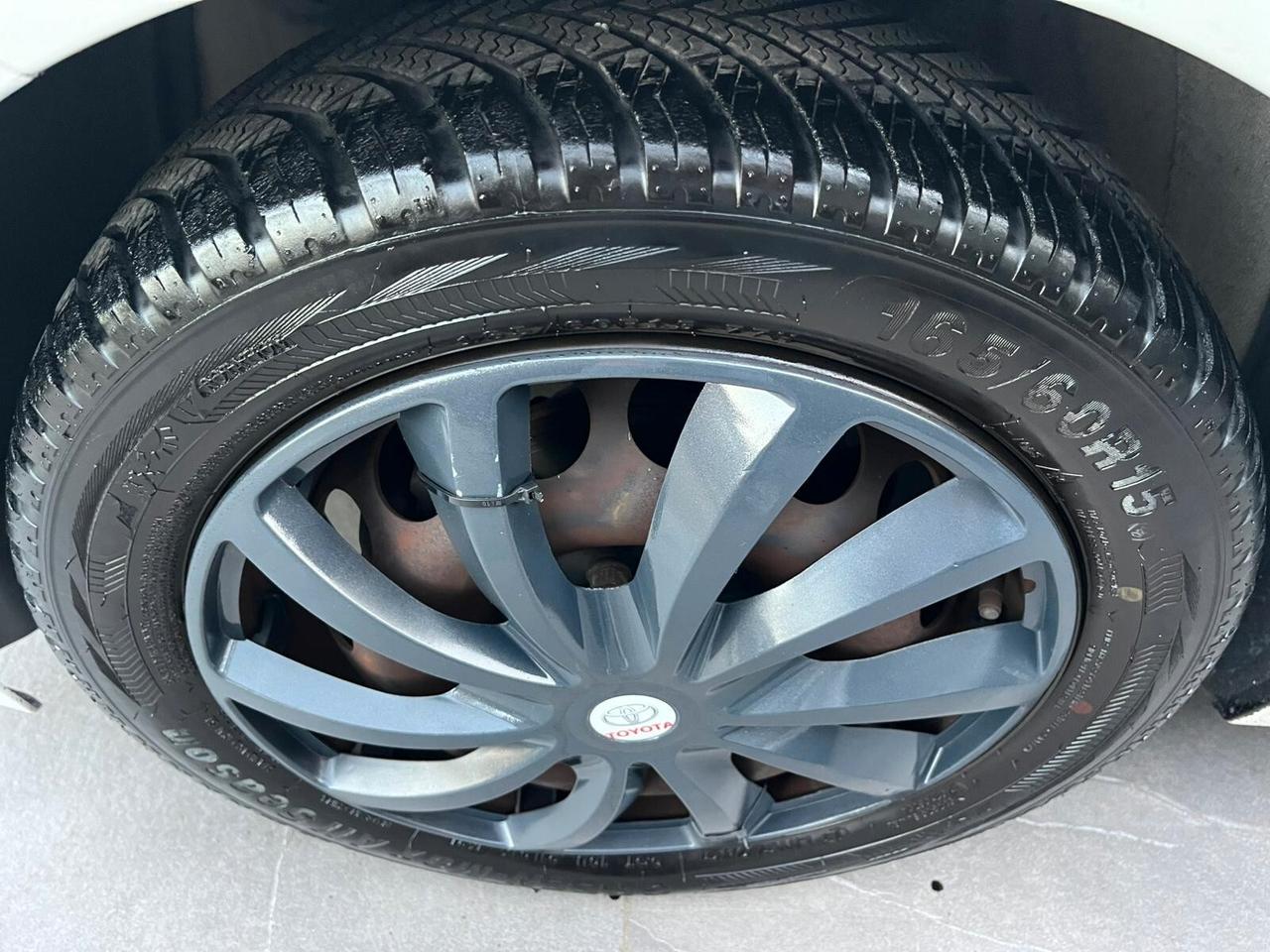 Toyota Aygo 1.0 BENZINA CAMBIO AUTOMATICO