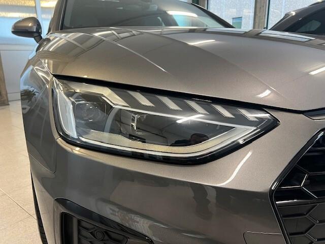 Audi A4 Avant 40 tdi Q. s-tronic, S-line, Tetto, Gancio