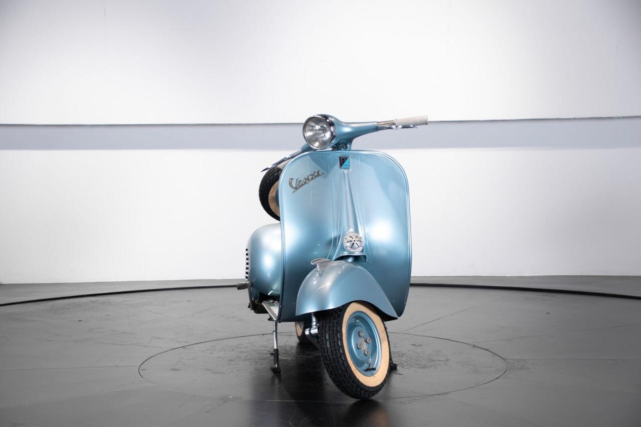Piaggio Vespa 150 VB1