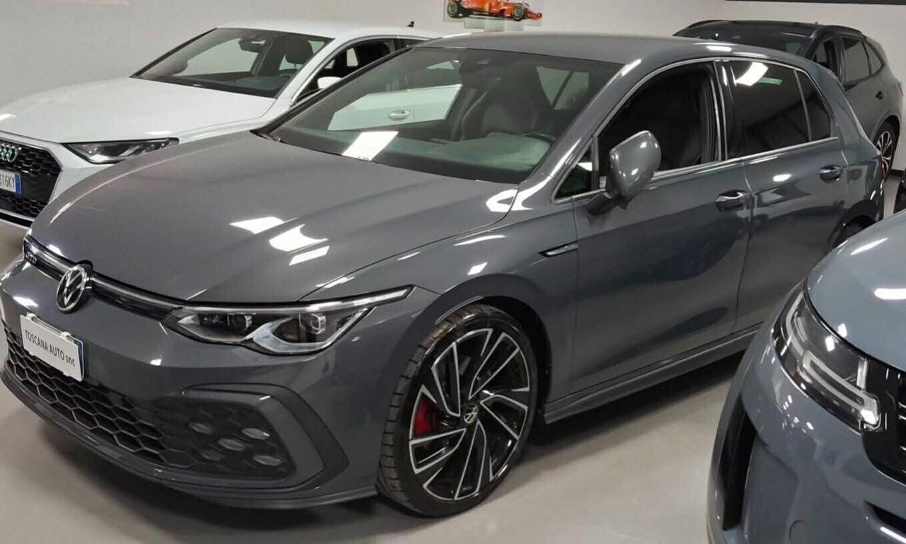 Volkswagen Golf 2.0 TDI DSG GTD 200cv