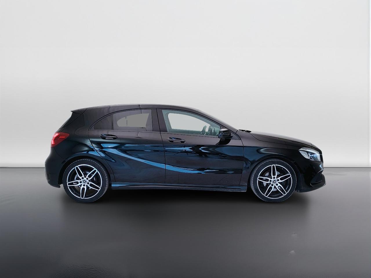 Mercedes-Benz Classe A - W176 - A 180 d Premium my16