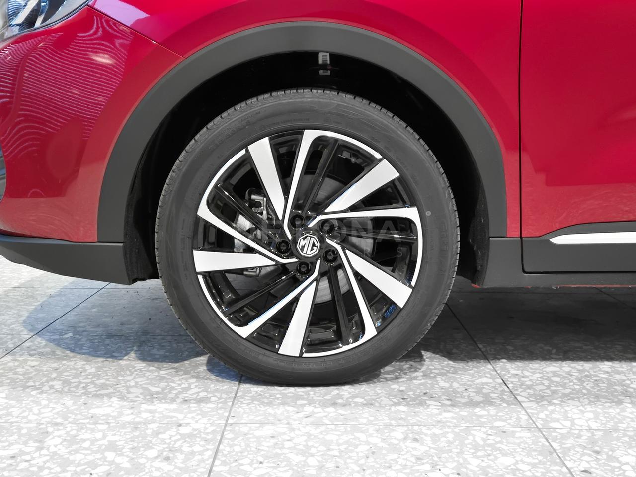 Mg ZS 1.5 hybrid+ luxury auto