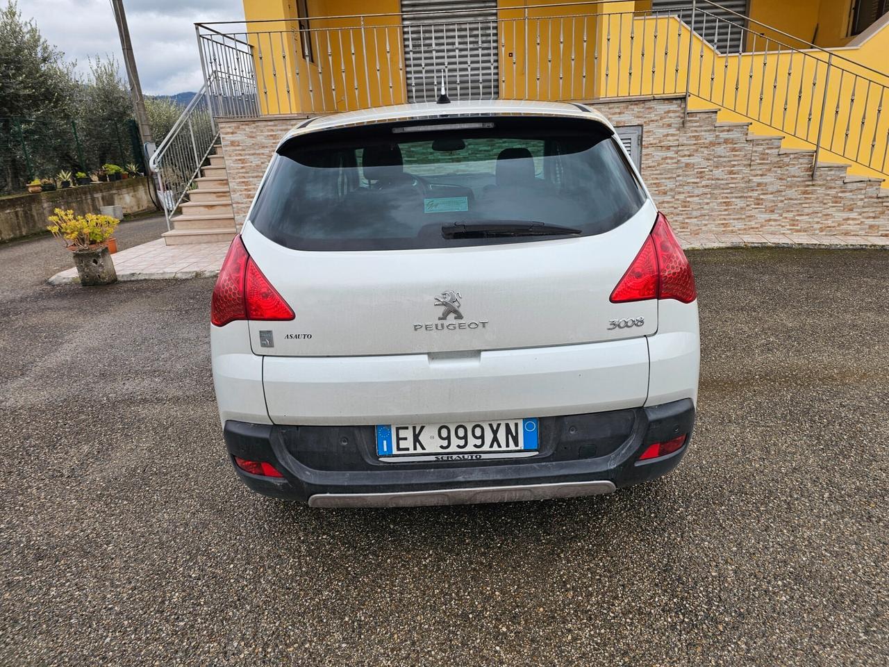 Peugeot 3008 HYbrid4 99g BATTERIA ROTTA