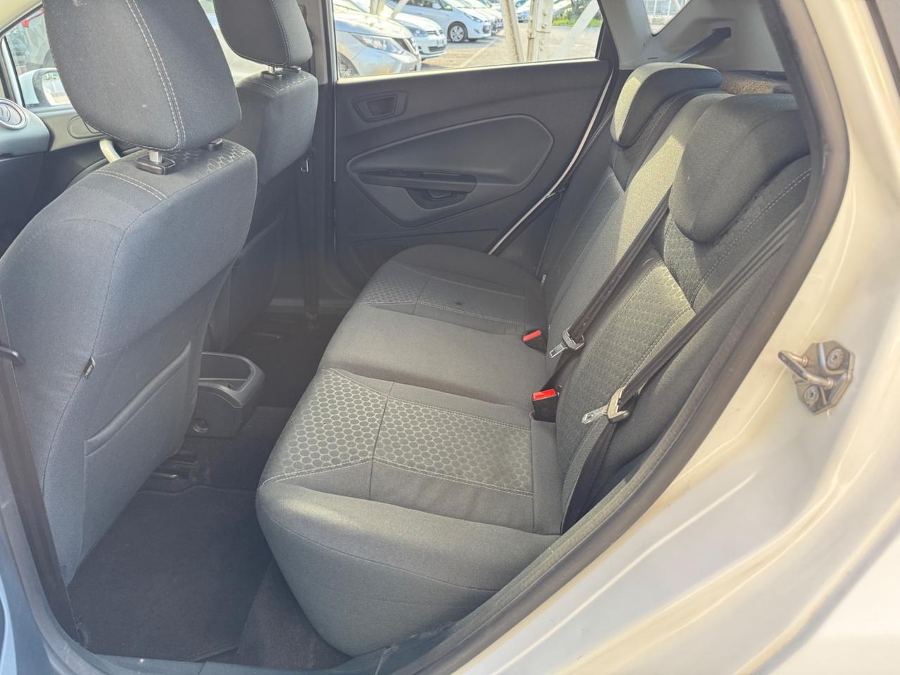 Ford Fiesta 1.4 TDCi 70CV 5 porte Titanium