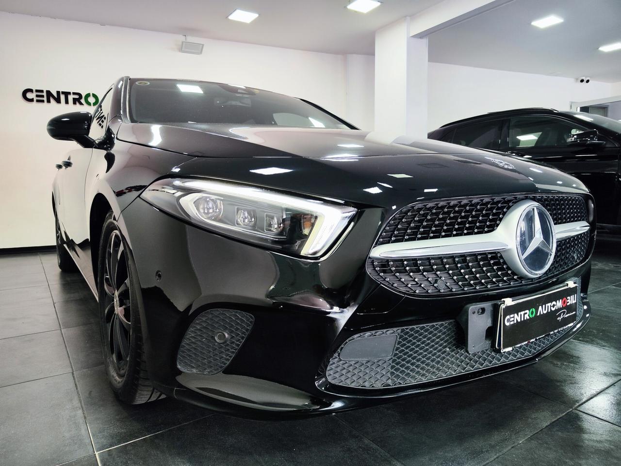 Mercedes-benz A 180d Automatic Sport LED