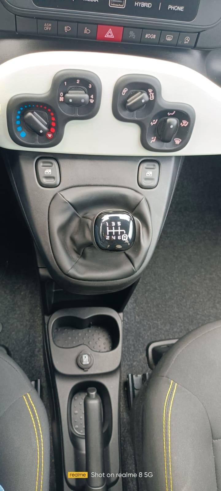 Fiat Panda 1.0 FireFly S&S Hybrid Pandina