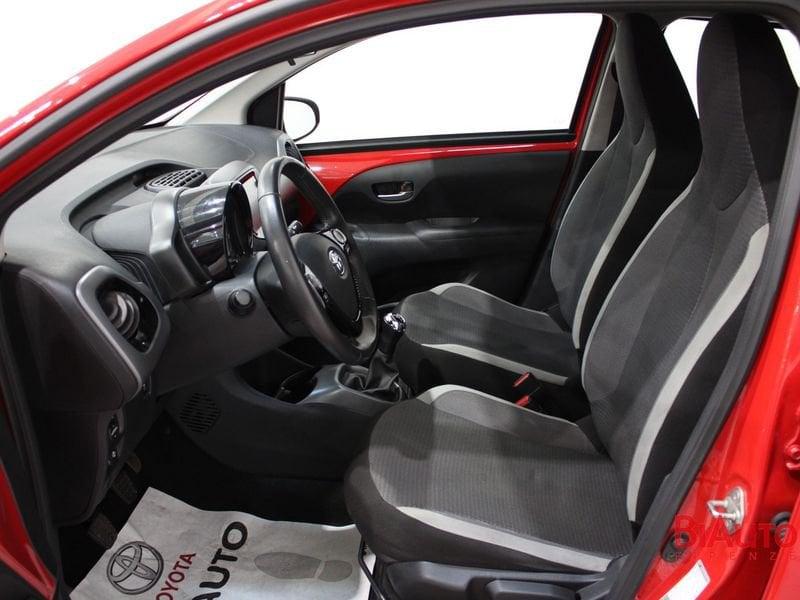 Toyota Aygo Aygo 5p 1.0 x-play 72cv