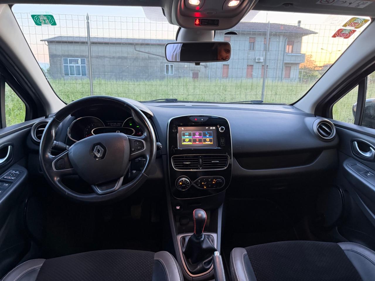 Renault Clio 1.2 75CV 5 porte Intens