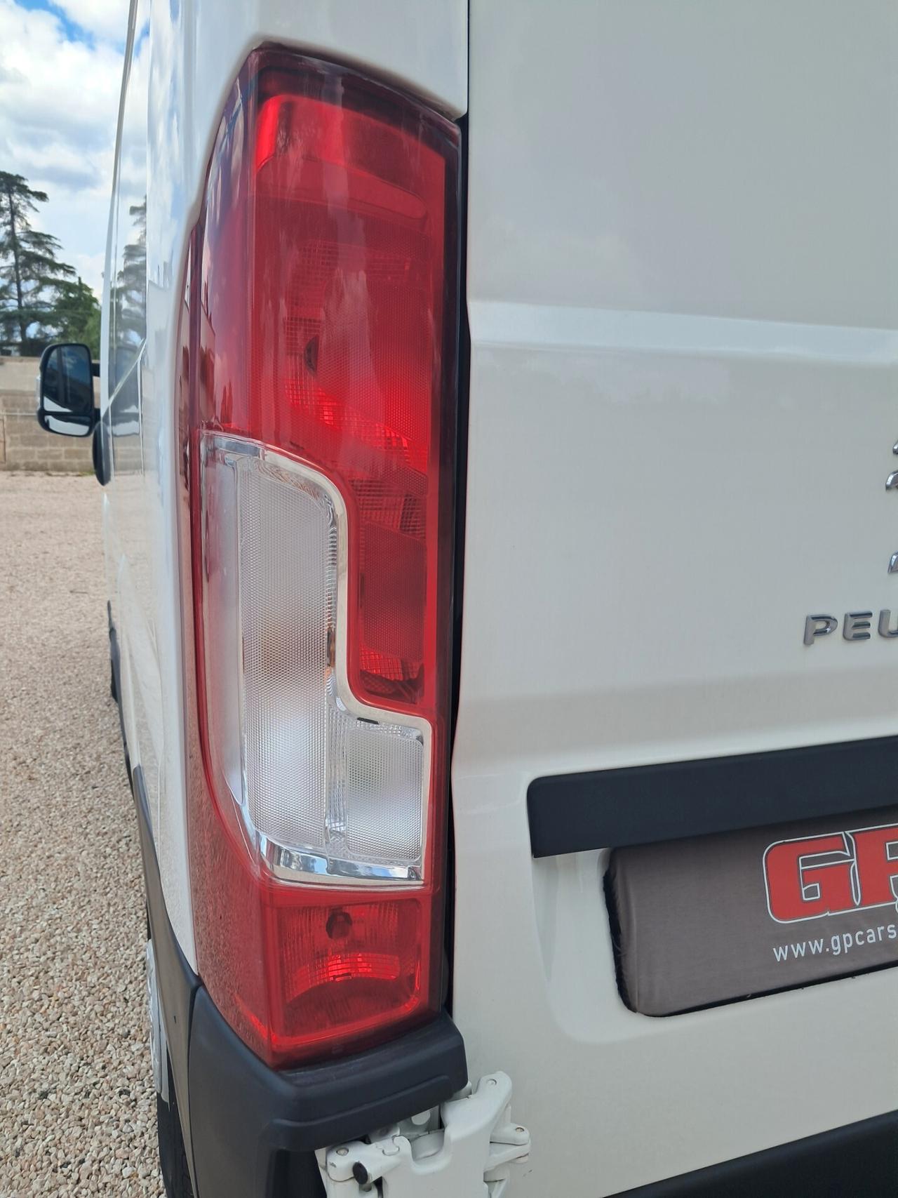Peugeot Boxer 333 2.2 BlueHDi 140*CLIMA