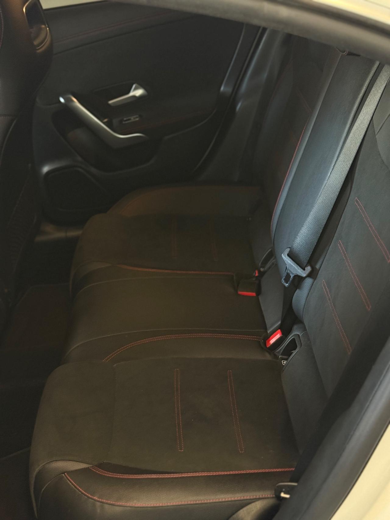 Mercedes-benz CLA 180 d Automatic Premium