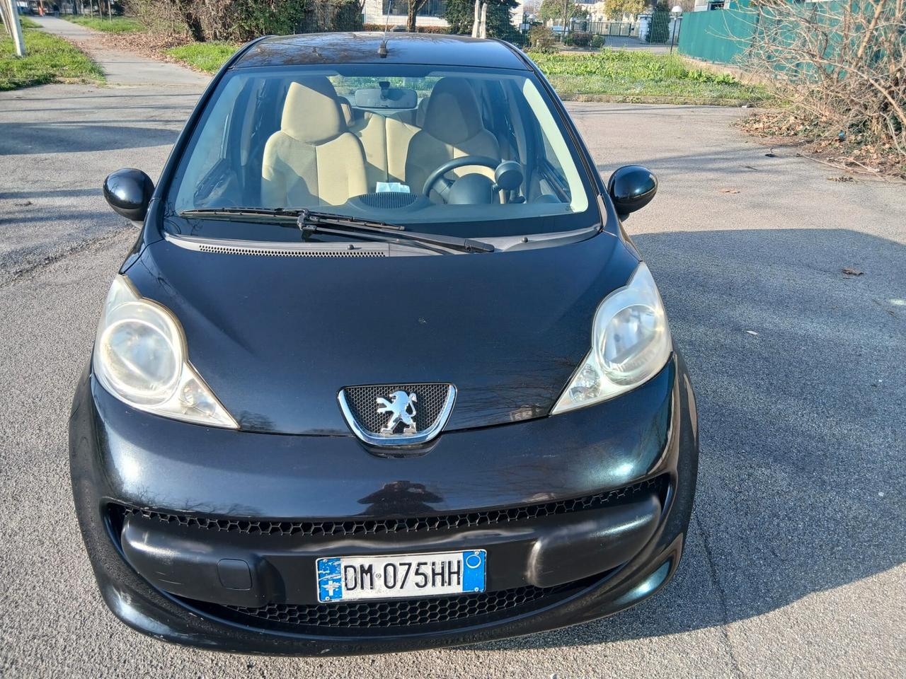 Peugeot 107 1.0 68CV 5p. Desir