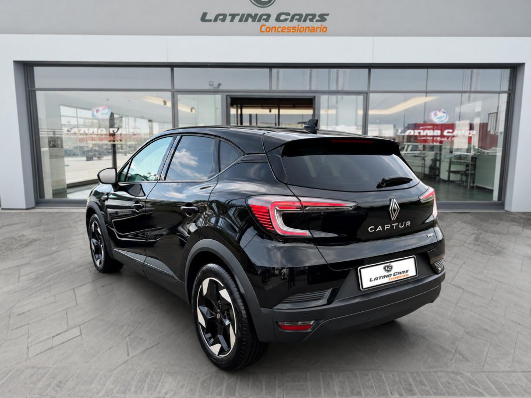 Renault Captur 1.6 full hybr.E-Tech Techno 145cv AUTOM E TELECAM