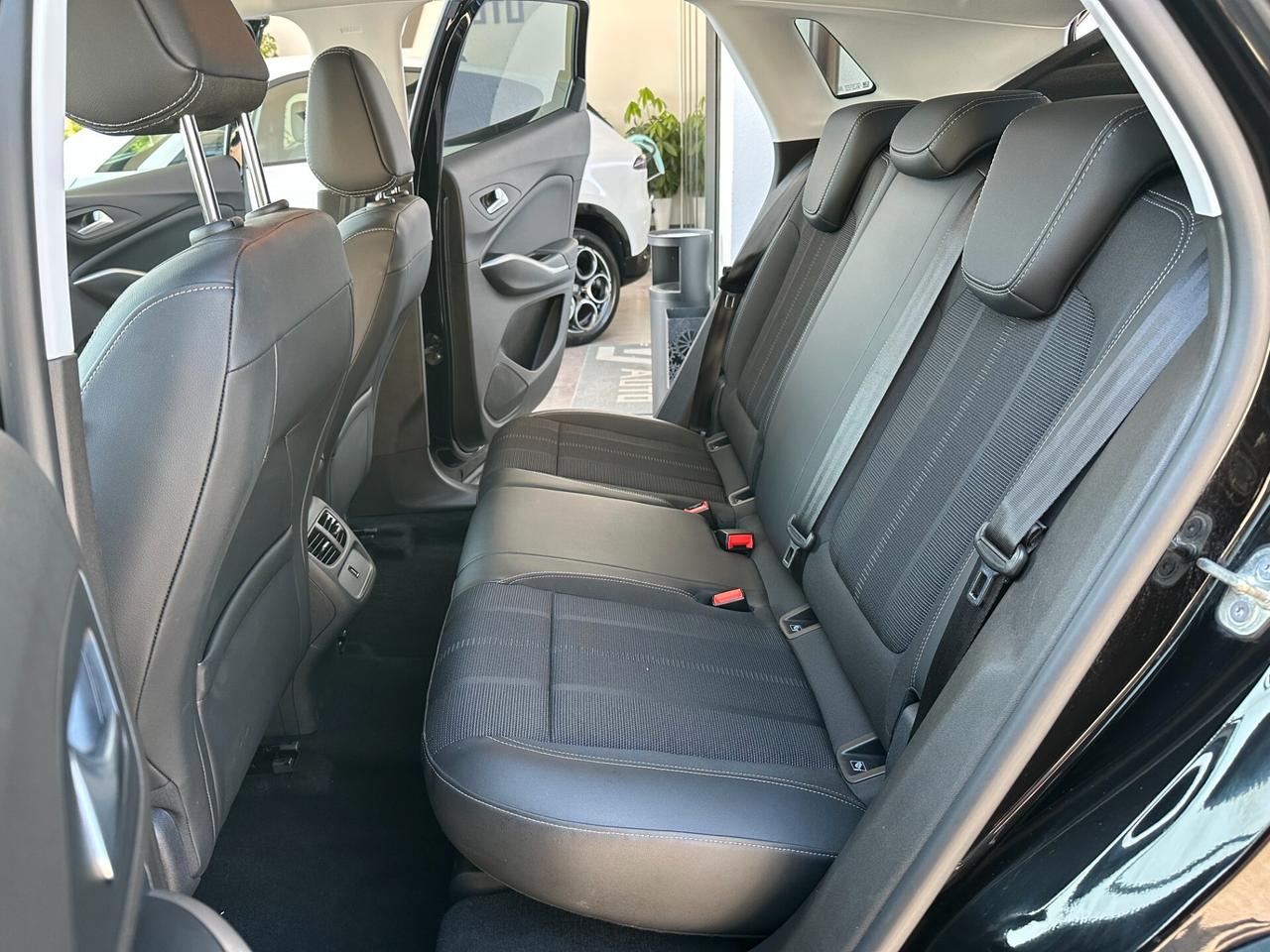 Opel Grandland 1.5 diesel Ecotec aut. Business Elegance