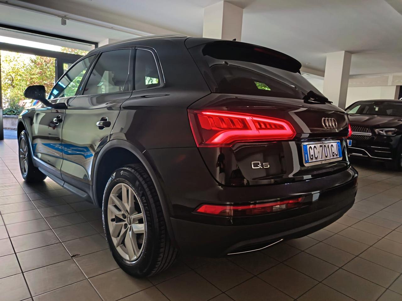 Audi Q5 35 TDI S tronic line plus