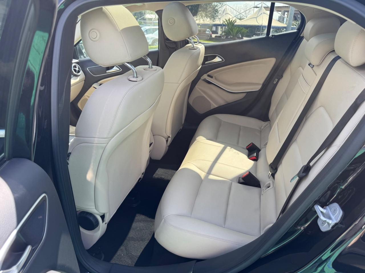 Mercedes-benz GLA 200 d Automatic Premium