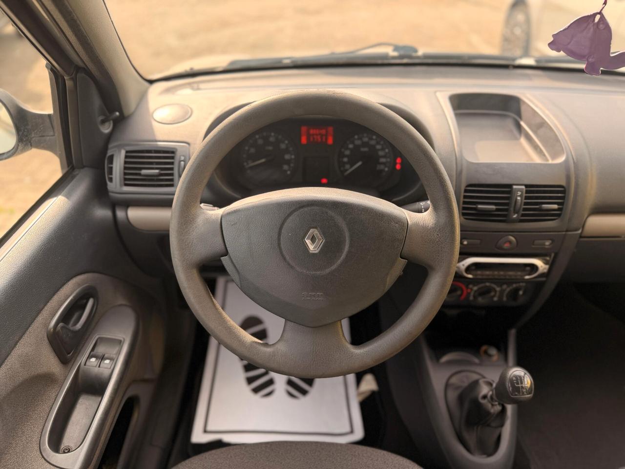 Renault Clio 1.2 16V cat 5 porte Pack Dynamique