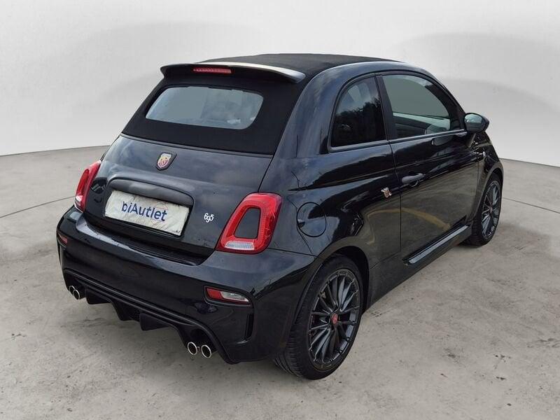 Abarth 695 1.4 t-jet Competizione 180cv