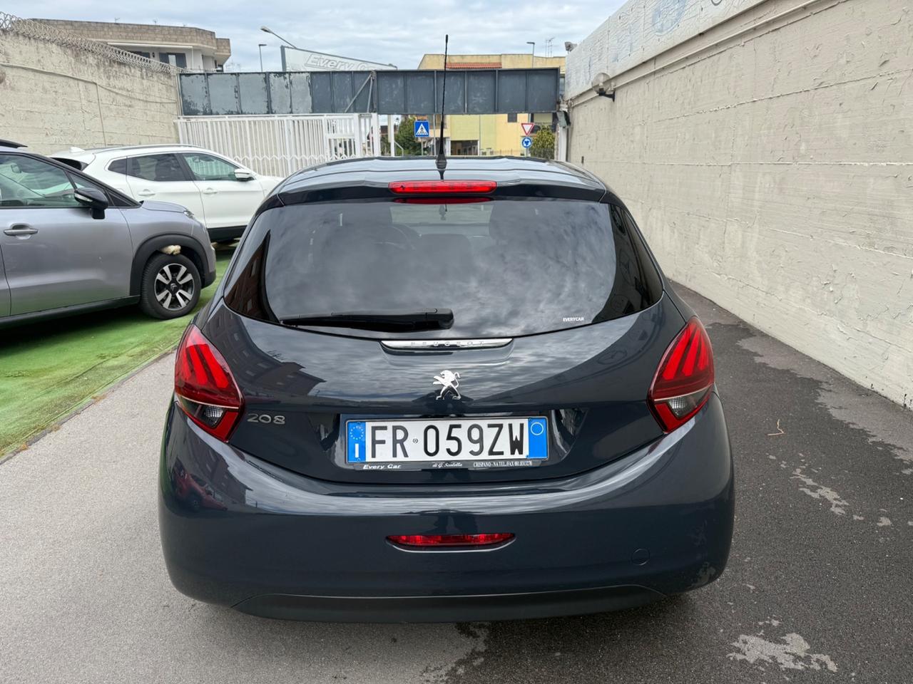 Peugeot 208 1.2benzina 5 porte Style - 2018