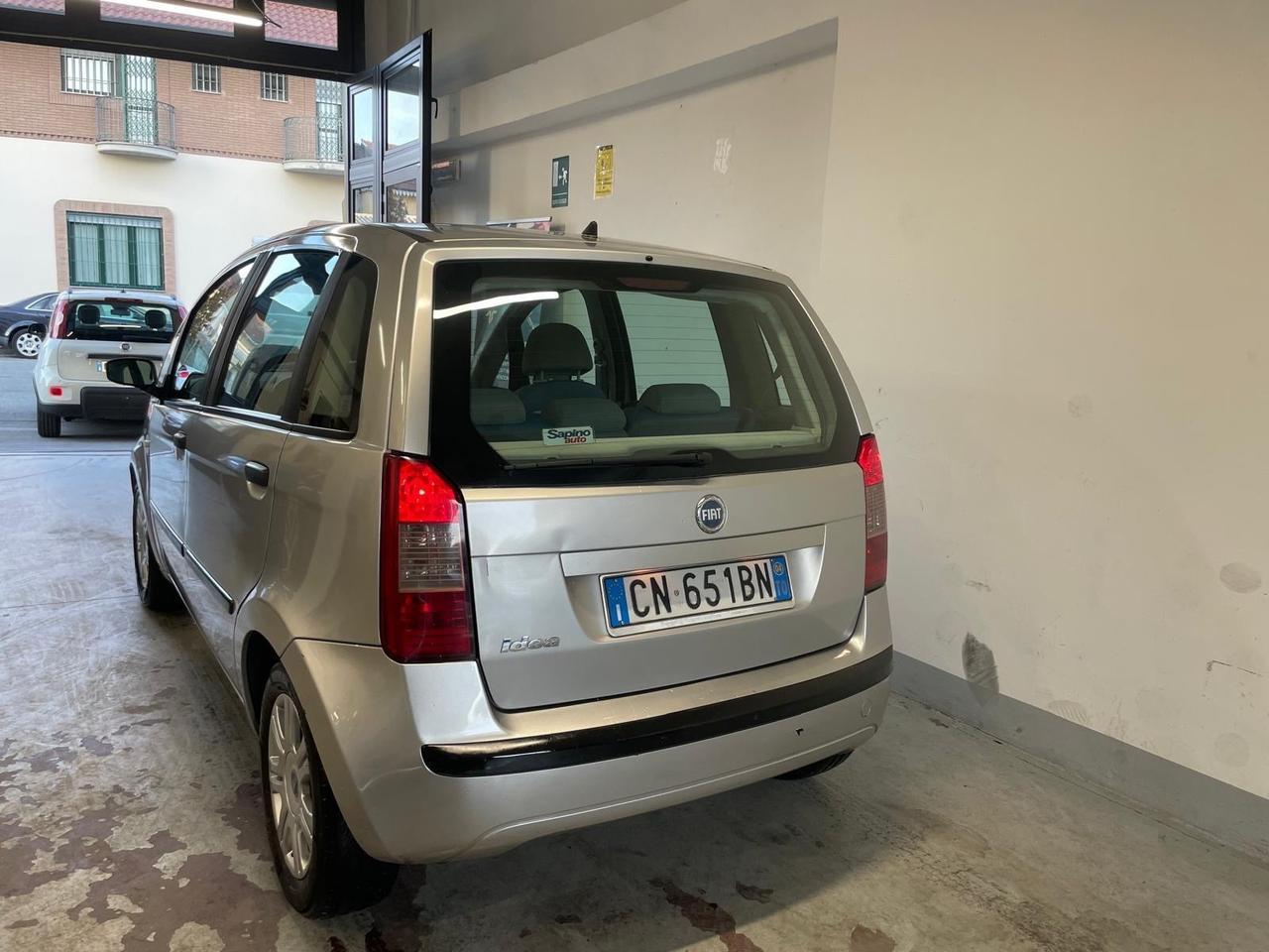 Fiat Idea 1.4 16V Emotion