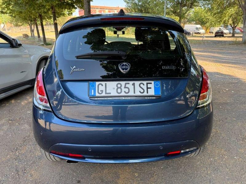 Lancia Ypsilon 1.0 FireFly Hybrid GOLD.+ GPL