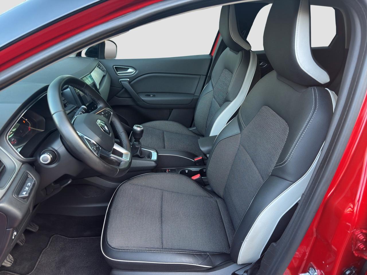 Renault Captur TCe 100 CV GPL Intens