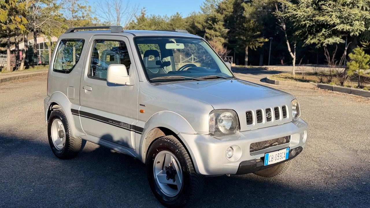 Suzuki Jimny 1.3i 16V cat 4WD JLX