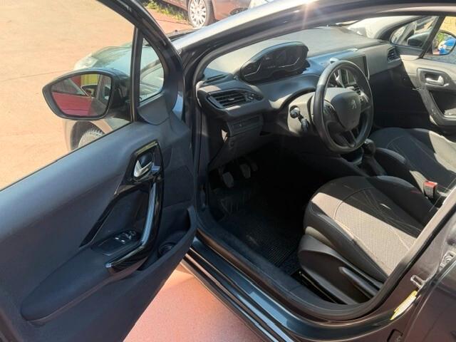 Peugeot 208 1.4 HDi 68 CV 5 porte Allure