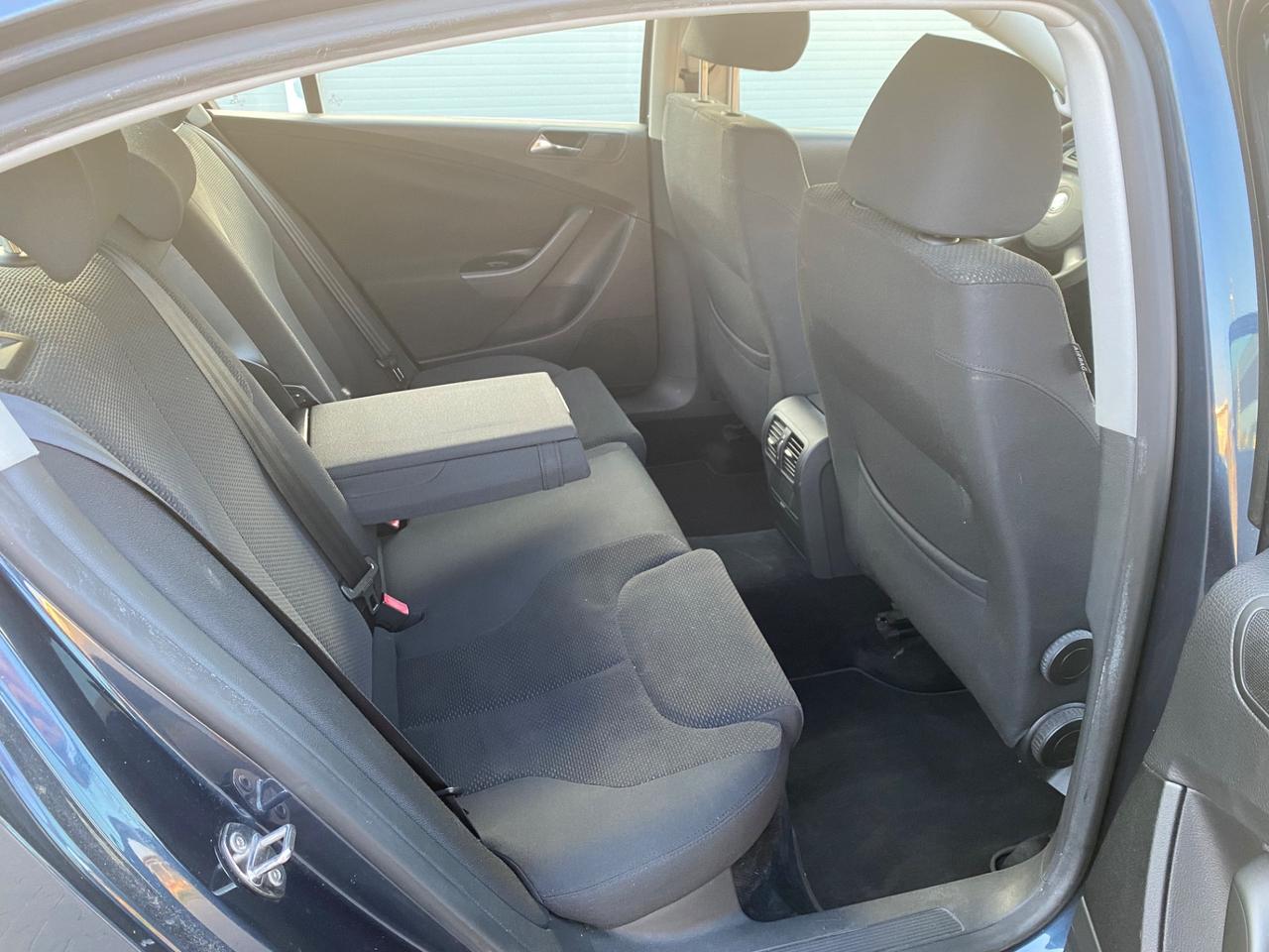 Volkswagen Passat 1.9 TDI/105CV Comfortline