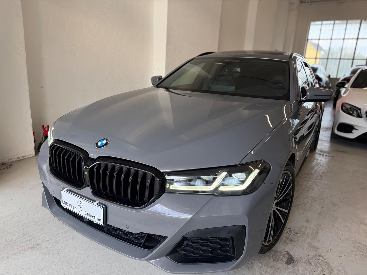 Bmw 540 540d Touring LCI mhev 48V xdrive Msport M40d NAVI+ LASER+ TETTO+ FULL+ TOP DI GAMMA