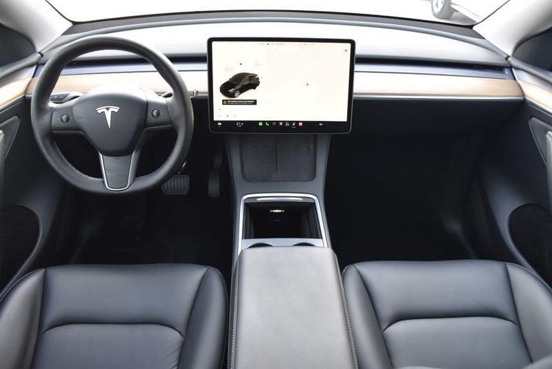 Tesla Model Y Long Range Dual Motor AWD