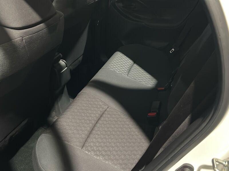 Toyota Yaris Hybrid Trend MY22