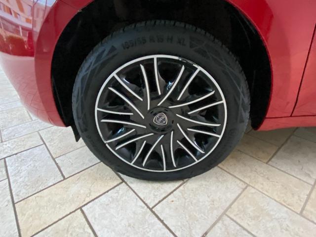 LANCIA Ypsilon 1.0 FireFly 5 porte S&S Hybrid Ecochic Gold