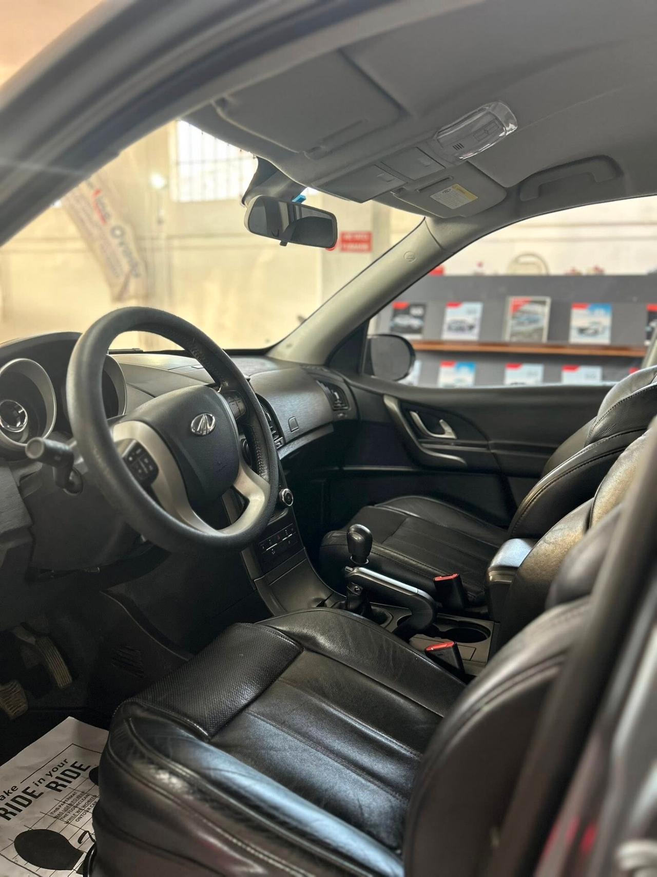 Mahindra XUV500 2.2 4X4 GANCIO TRAINO-7POS-2017